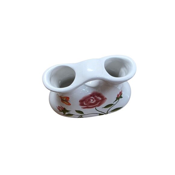 Hand-Painted Ceramic Vase With Roses & Butterfly Design - Picture 8 of 10